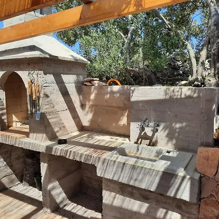 House Robinson House *