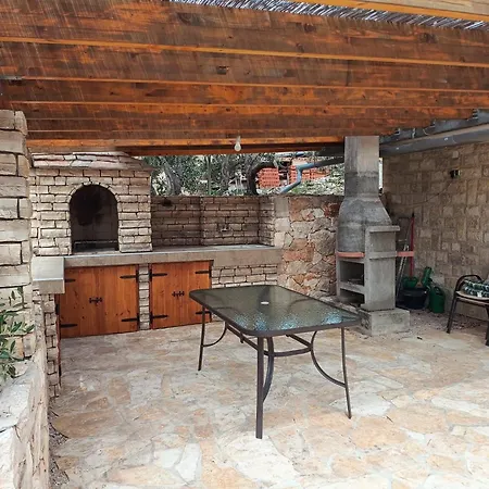 House Robinson House *