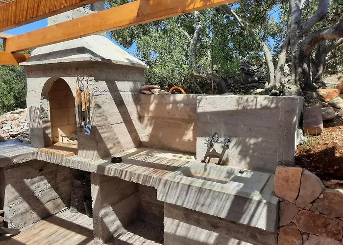 House Robinson House *