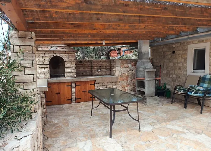 House Robinson House *